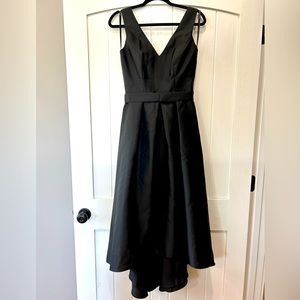 Stunning Alfred Sung black cocktail/formal dress; size 4.